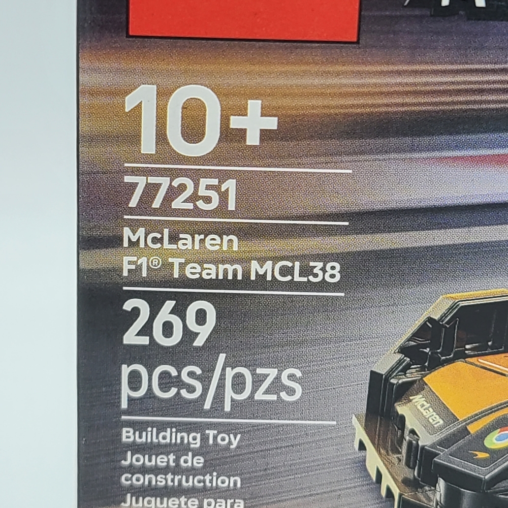 LEGO Speed Champions McLaren F1 Team MCL38 Race Car Set New - Picture 3 of 8